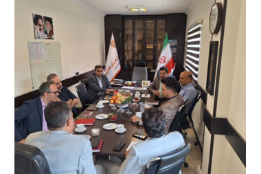 نشست تخصصی معاون پژوهش و فناوری دانشگاه با مدیرعامل و کارشناسان شرکت بنیاد بتن کاسپین